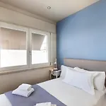- Sea View Apartmán *